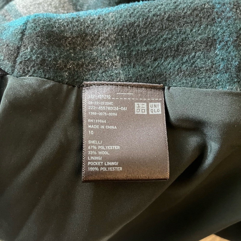 Uniqlo Black and Teal Mini Skirt